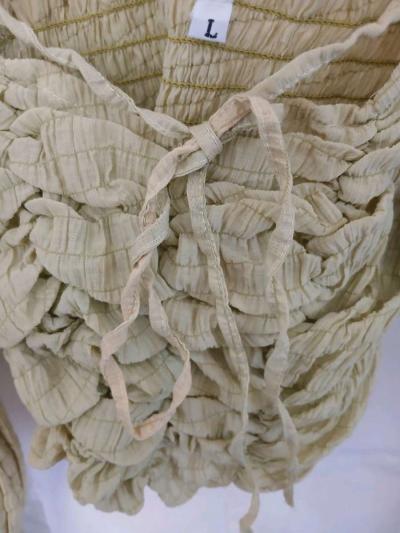 Womans Shirt Puffy Shoulders - Thumbnail 3