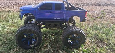 RC CHEVROLET SILVERADO TRUCK - Thumbnail 2