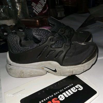 Little Presto Nike sz 8C - Thumbnail 2