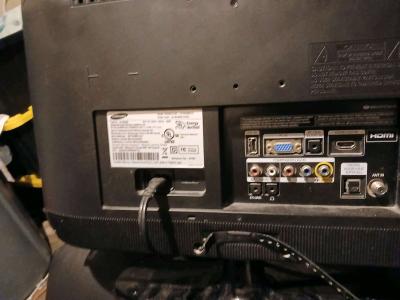 SAMSUNG MONITOR TV - Thumbnail 1
