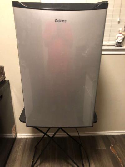 Galanz Mini Fridge - Waxahachie, Texas