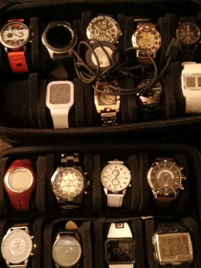 65 WATCHES 6 smart watches all brand new for every occasion - Thumbnail 2