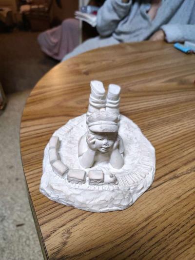 Happy New Year clearance sale 6 figurines for one price - Thumbnail 2