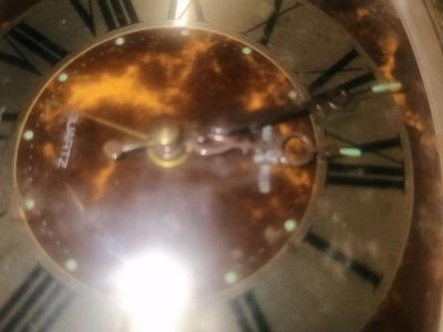 vintage howard and miller mantle desk top clock - Thumbnail 3