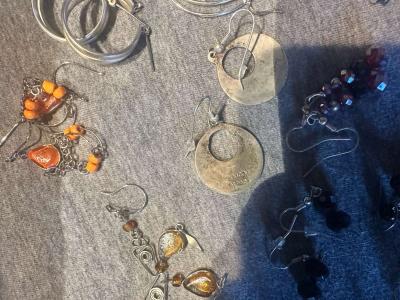 random bag of jewelry - Thumbnail 2