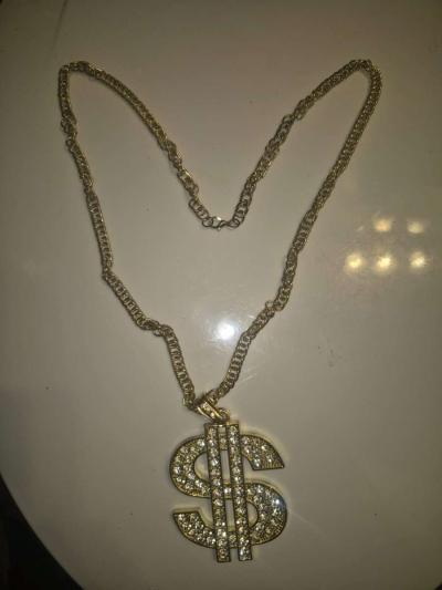 gold plated chain with diamond pendant - Thumbnail 1