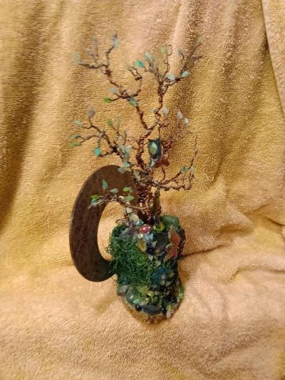twisted copper tree with two owls - Thumbnail 5