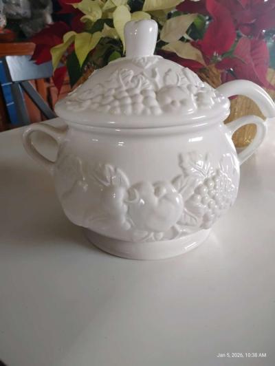 vintage bowl with spoon and lid