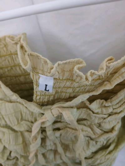 Womans Shirt Puffy Shoulders - Thumbnail 2