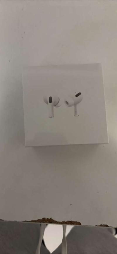 AirPods Pro - Thumbnail 2