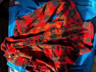 button up shirt - Thumbnail 2