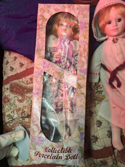 Portland dolls that ive had put up just needs a new home - Thumbnail 4