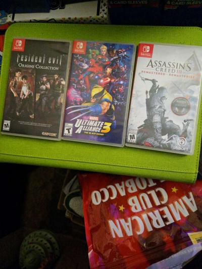 Nintendo switch lite bundle - Thumbnail 4