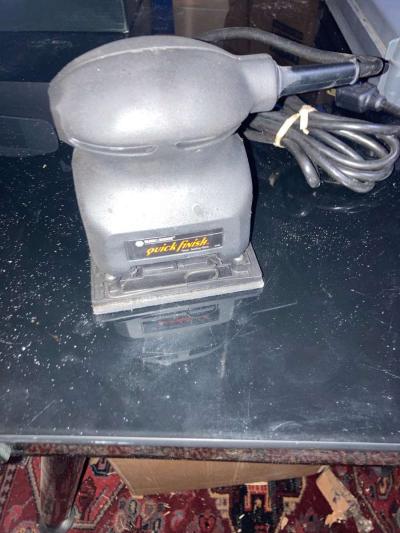 Black  Decker Quick Finish Power Sanding Block - Thumbnail 2