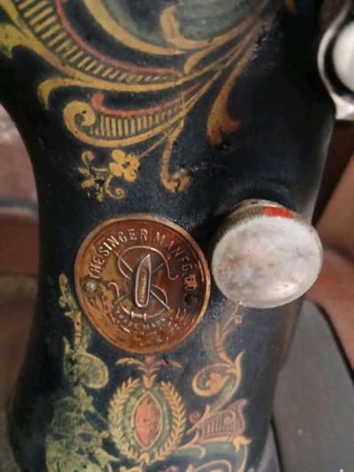 my finallt offer on this 1020s singer sewing machine - Thumbnail 3