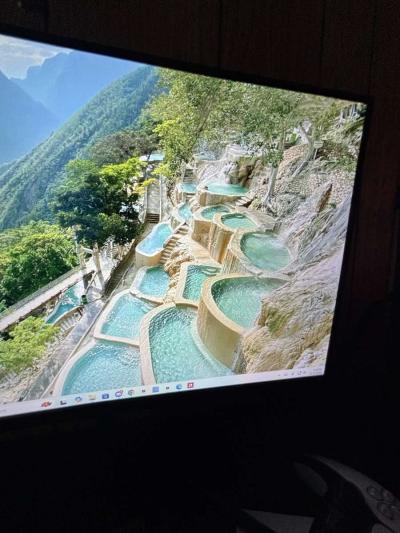 gaming pc and monitor - Thumbnail 6