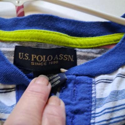 Boys sz 10to12 Polo Raulph Lauren  Excellent condition - Thumbnail 3