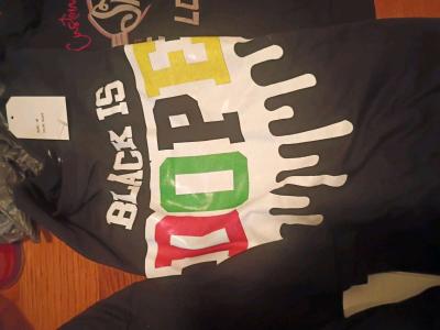 different types of logos on shirts - Thumbnail 3