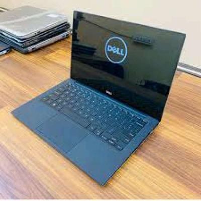 Dell xps Touchscreen windows 11 ultraportable laptop