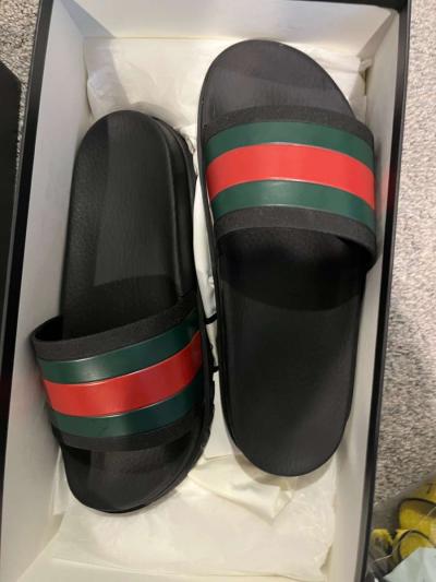 Gucci slides - Thumbnail 1