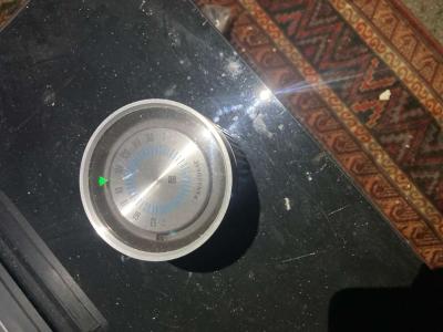 Panasonic Model R12 AM Transistor Radio - Thumbnail 4