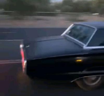 66 Ford Thunderbird coupe - Thumbnail 4