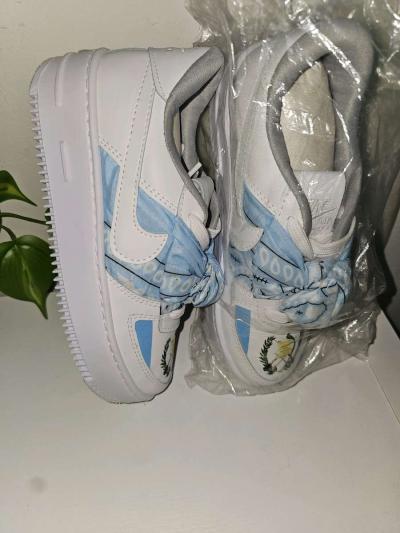 Guatemala flag Nike Air Force One trainers in white and blue - Thumbnail 2