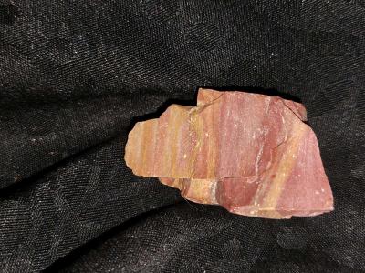 beautiful and unique raw stones and gemstones - Thumbnail 4