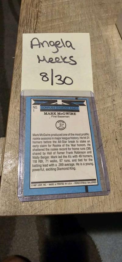 Mark McGwire Replica Signature Baseball w Card - Thumbnail 3