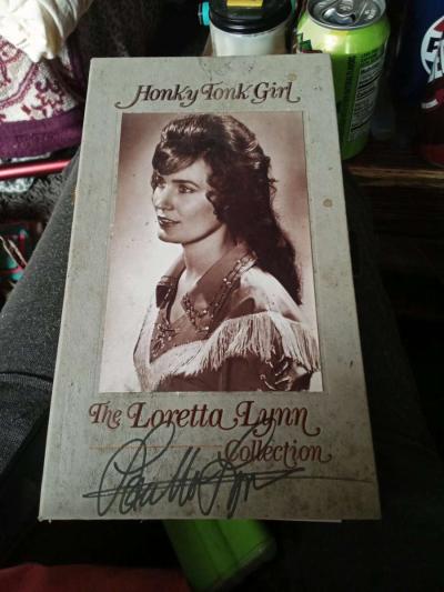 Loretta lynn collectibles with signature