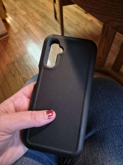 GENTLY USED Samsung GalaxyS14 phone case - Thumbnail 2