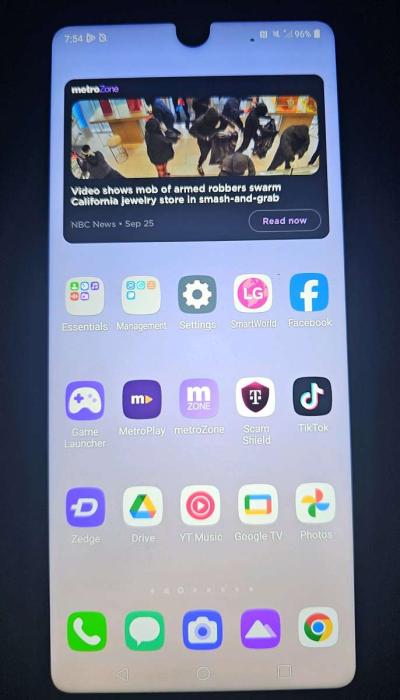 LG Stylo 6 - Thumbnail 3