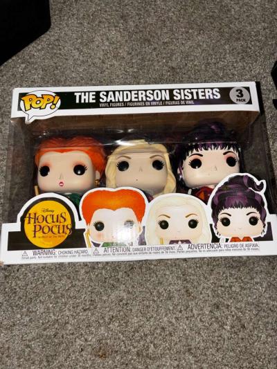pop Sanderson sisters - Alameda, California