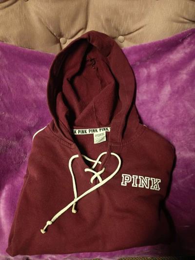 Victoria secret hoodie - Thumbnail 1
