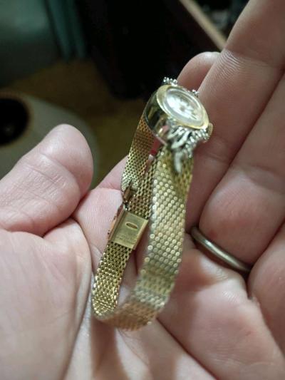 Hamilton vintage ladies watch 10K Band - Thumbnail 2