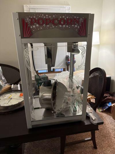 Majestic Popcorn Machine - Thumbnail 3