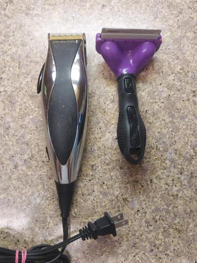 For pets cut hair cats  dogs Great  working  condition - Thumbnail 2