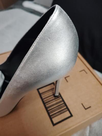 Ted Baker Women's Ryal Bow Court Pump silver size 8 to 8.5 - Thumbnail 4