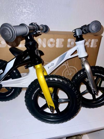 kub Blance bike for kids NEW IN SEALED BOX - Thumbnail 3