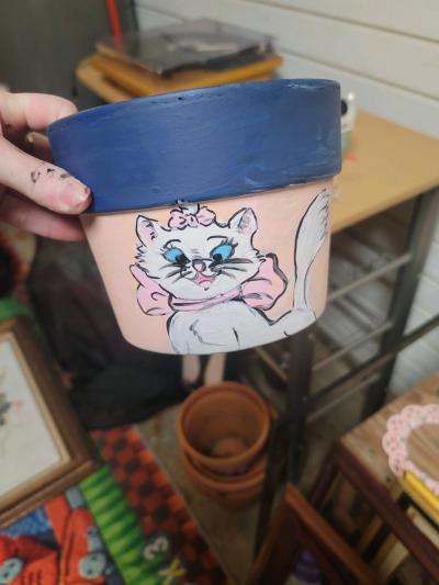 a little of everything as long as its great quality - Thumbnail 4