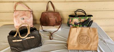 Collection of Handbags - Thumbnail 2