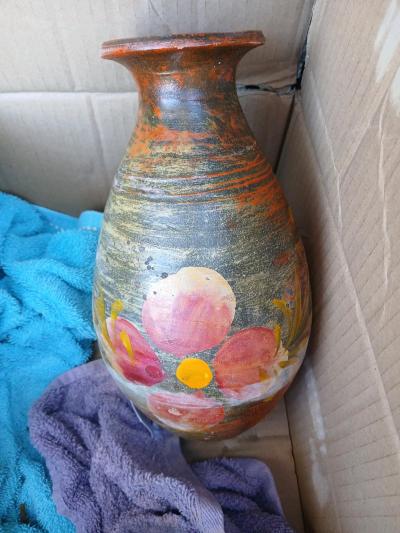 beautiful antique vases - Thumbnail 5