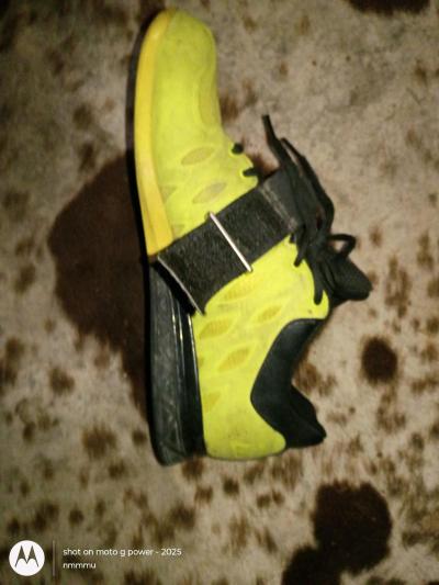 reebok lime green size 9 CrossFit shoes - Thumbnail 3