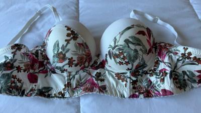 Brand New Floral Underwire Padded Bra  Ivory Cream Adjustabl - Thumbnail 4