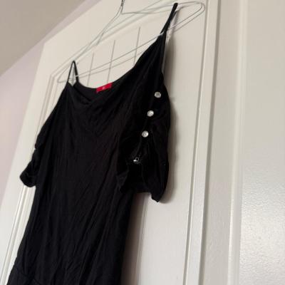 Black ColdShoulder Button Detail Top  Size Small - Thumbnail 4