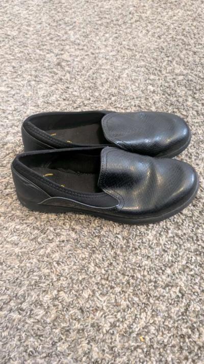 slip resistant work shoes - Thumbnail 3