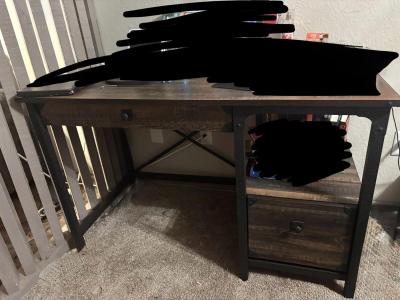 Desk for work - Dallas, Texas