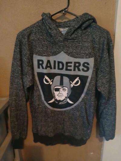 Raiders sweater - Thumbnail 2
