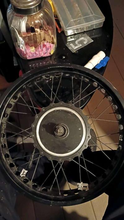 super73 ebike motor and rim and spokes - Thumbnail 2