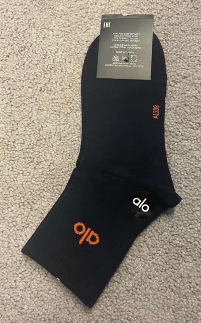 ALO Yoga Half Crew Socks unisex Medium - Thumbnail 5
